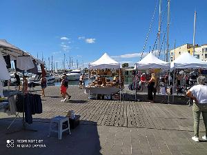 Le Cap d'Agde- Place du Barbecue- 6 juin 2020 - 08